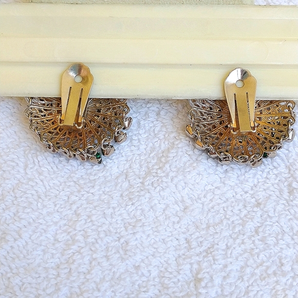Earrings Vintage dangle weaved 3 layer earrings clip on - Picture 5 of 9